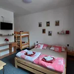 U Statku Lodherov