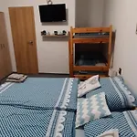 U Statku Lodherov