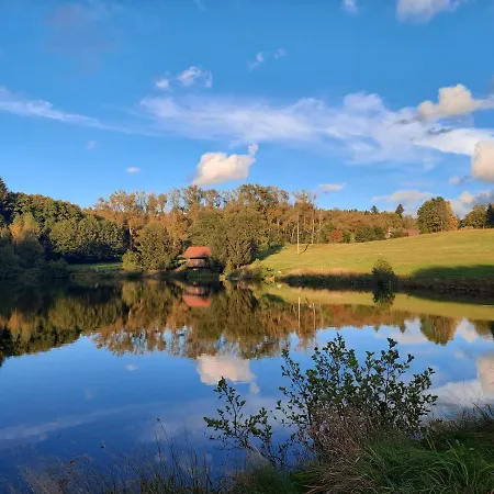 U Statku Casa de hóspedes Lodherov