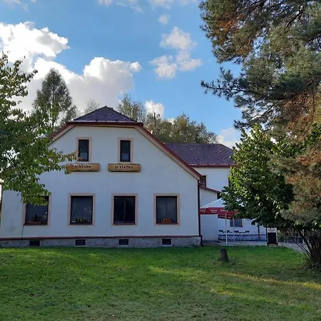 U Statku Casa de hóspedes Lodherov