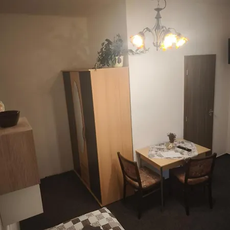 U Statku Konukevi Lodherov